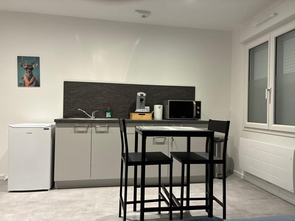 Appart orange 25 m2 neuf RDC Apartment hotel in Grand Est