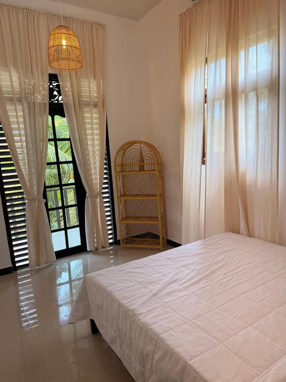 Yolo Bed and Breakfast in Ahangama