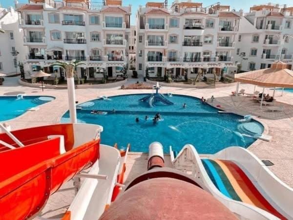 Aqua park