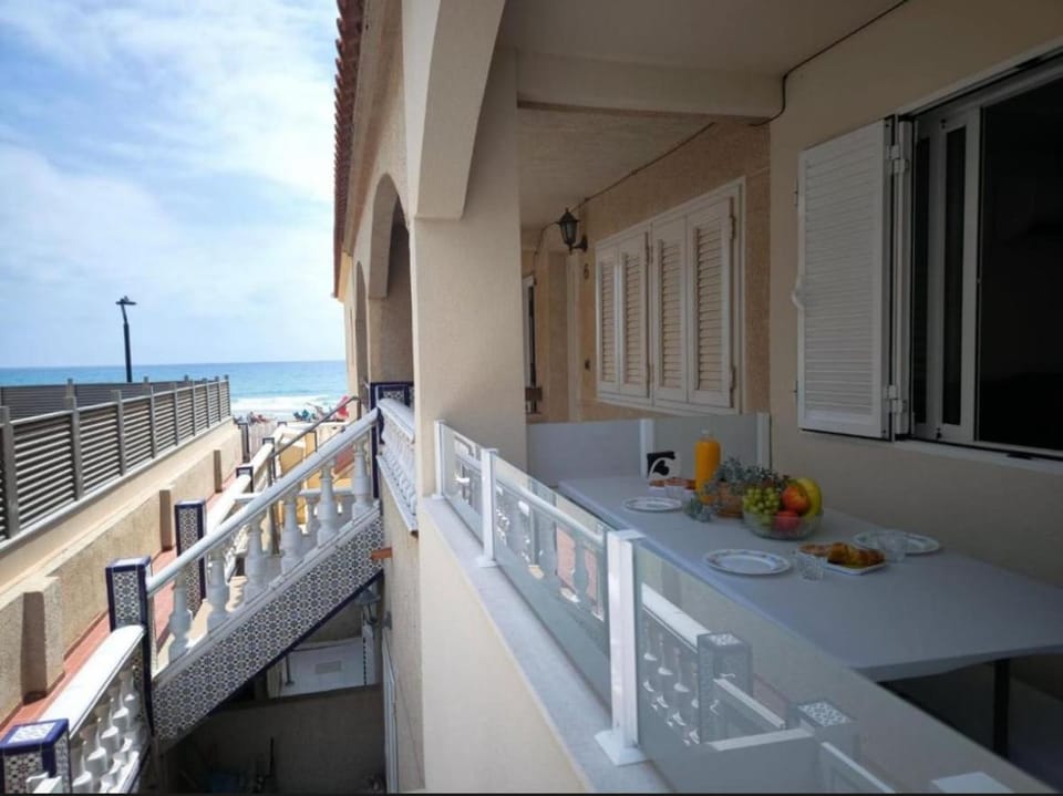 Sea house House in Torre La Mata