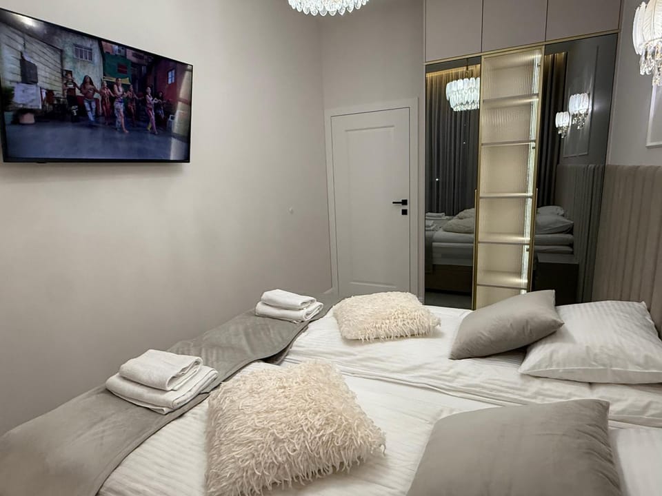 Sky Luxury Apartment & Private Mini Spa-Kielce Apartment in Poland