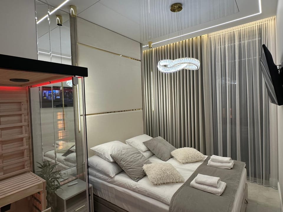 Sky Luxury Apartment & Private Mini Spa-Kielce Apartment in Poland