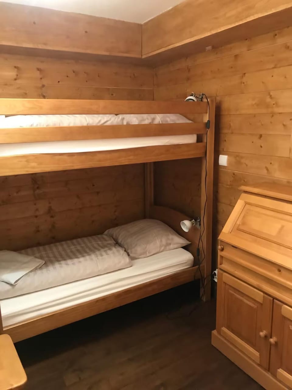 bunk bed