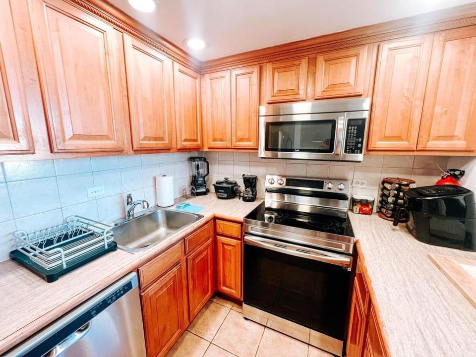 Relaxing Getaway with Beautiful Marina Views Apartment in Palmas del Mar