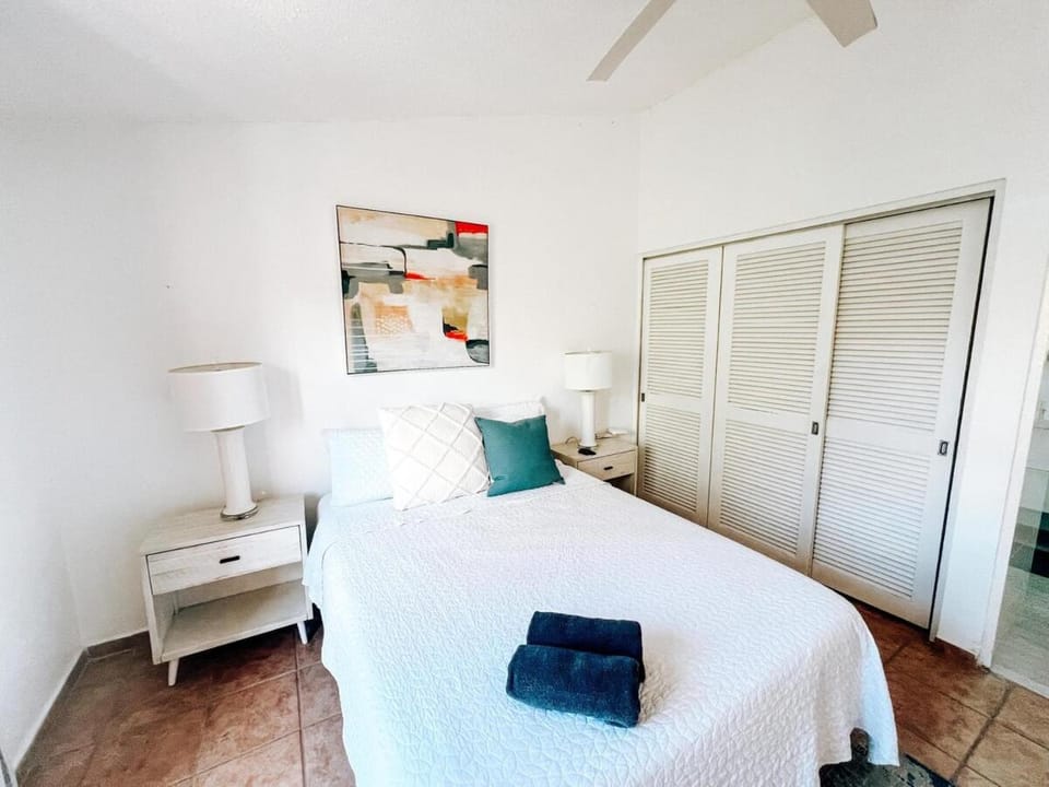 Relaxing Getaway with Beautiful Marina Views Apartment in Palmas del Mar