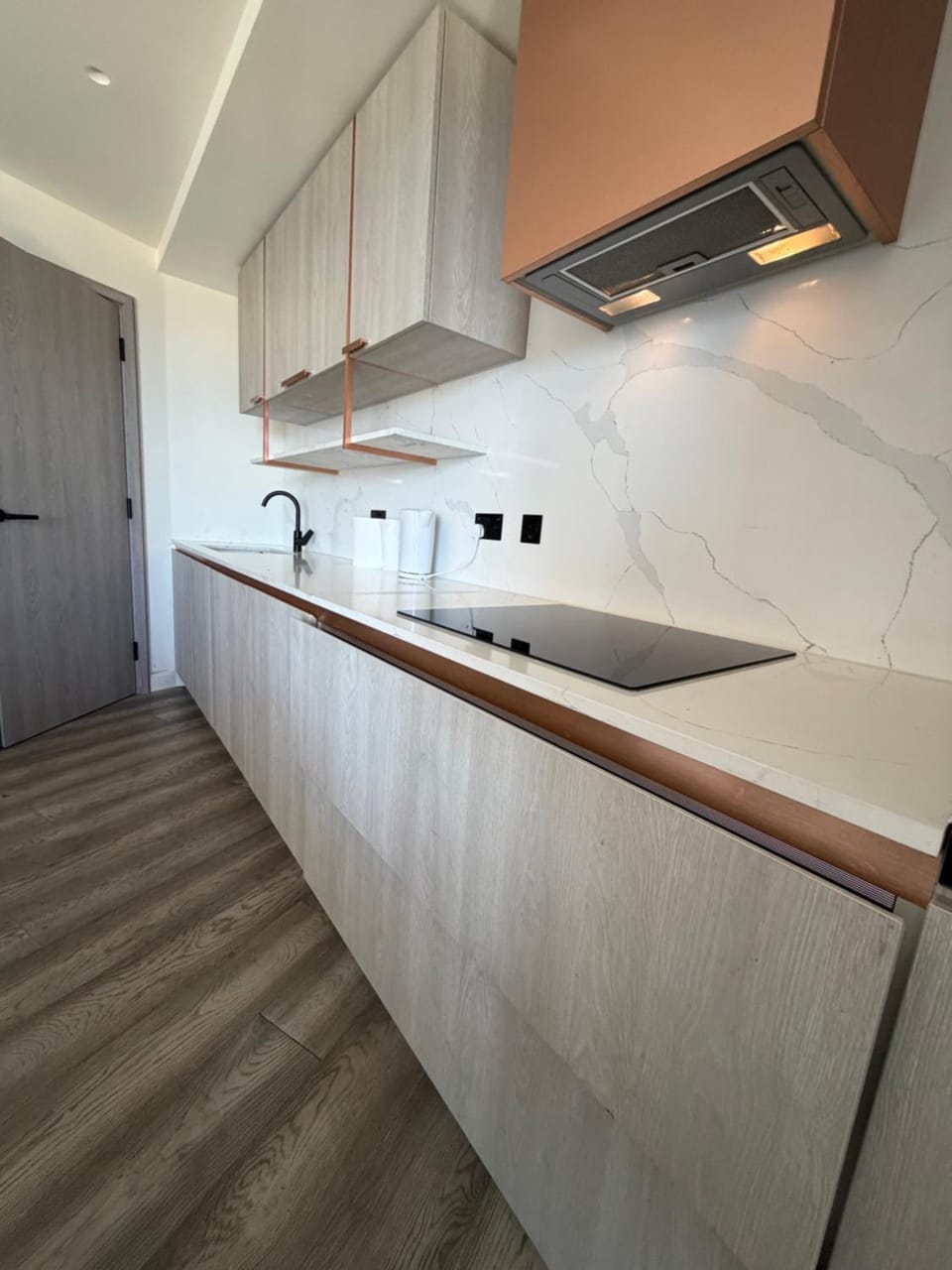 Luxury 2BR Canary Wharf Apartment with Skyline Views Apartment in London