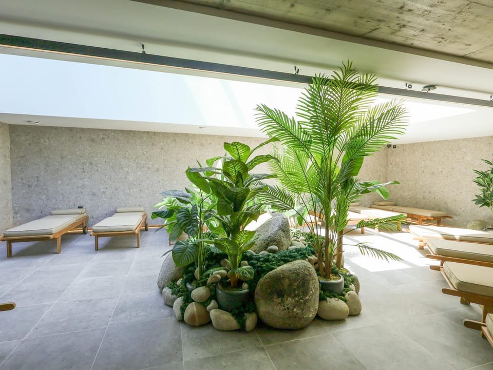 Azur Panorama Pool & Spa Apartment in Varna