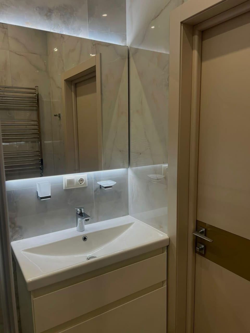 Sea View Apartment Золотий Берег 16 Фонтана Apartment in Odessa