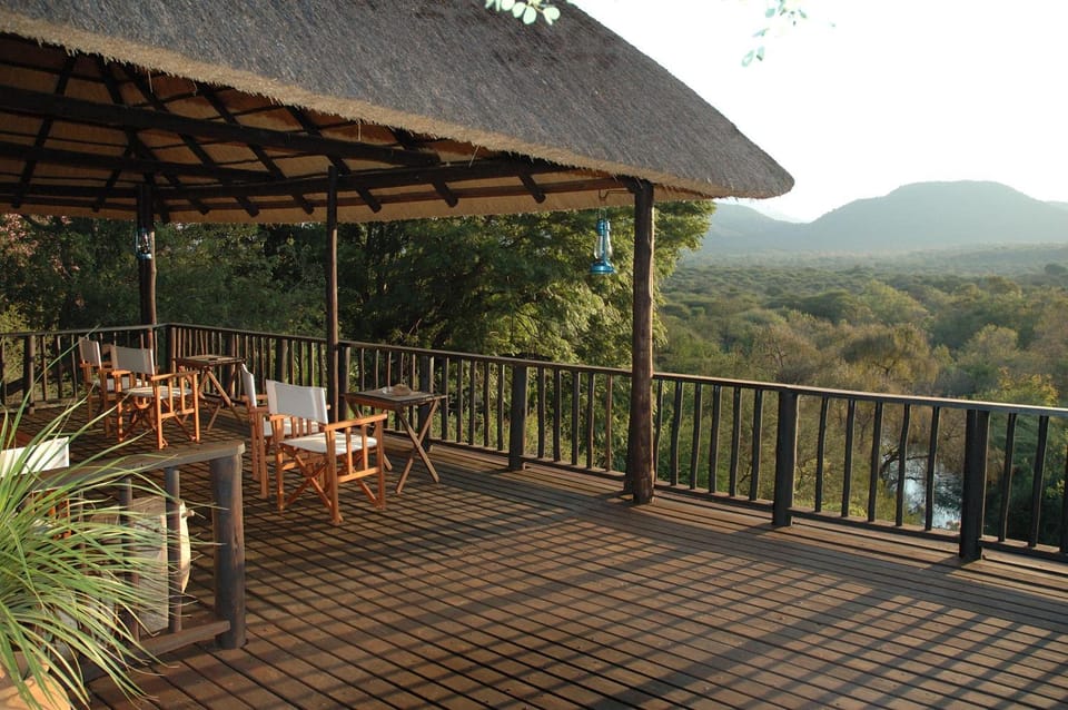 Restaurant/places to eat, Balcony/Terrace, Banquet/Function facilities, Evening entertainment