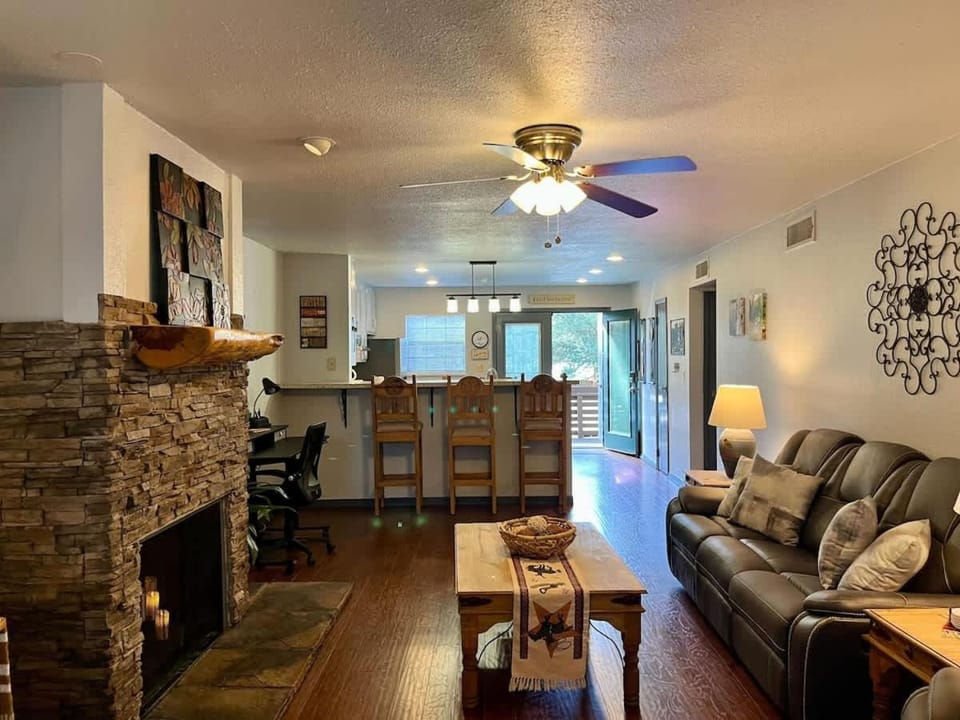 Fairway Hideaway- Your Hideaway in the Pines House in Ruidoso