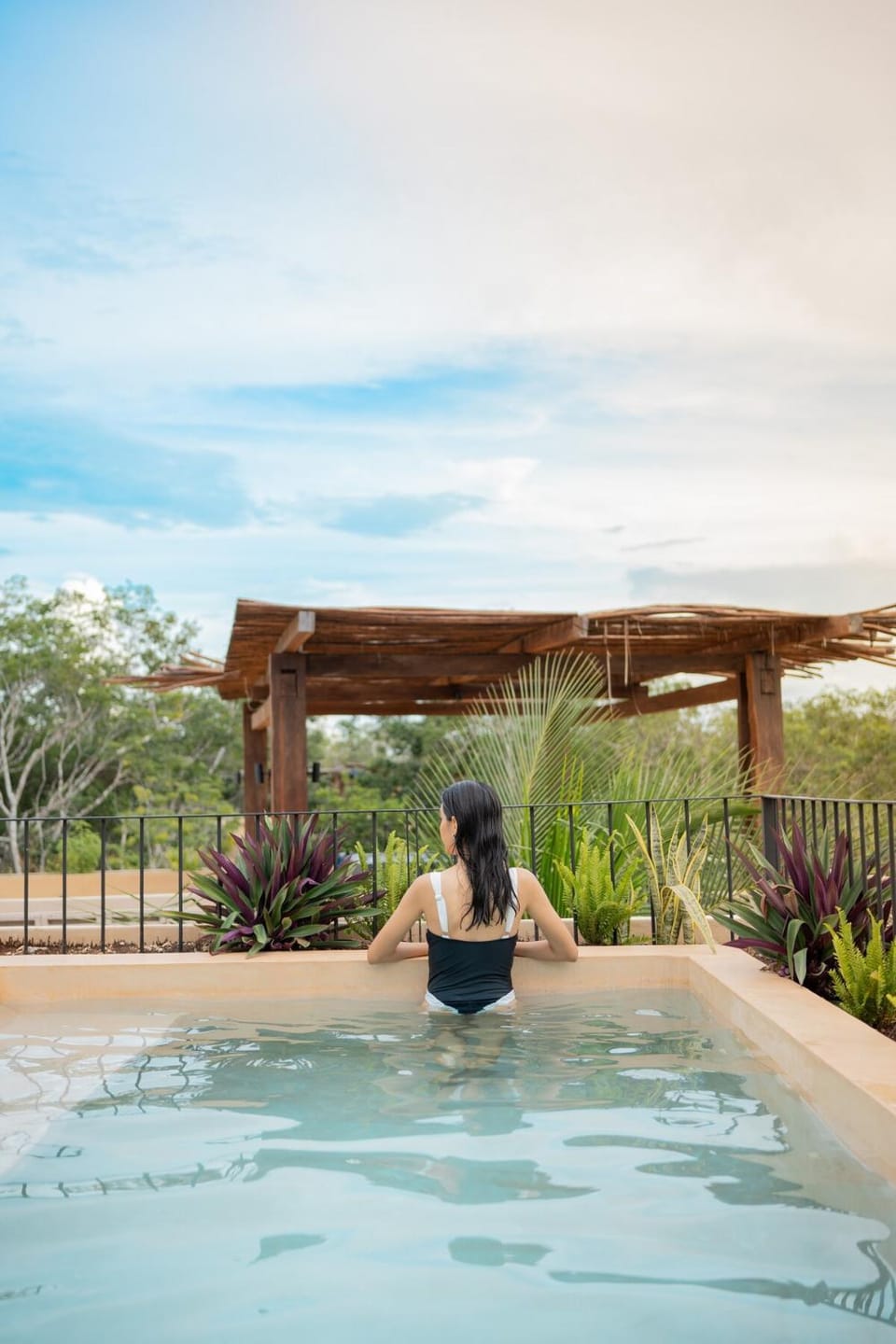 Swimming pool