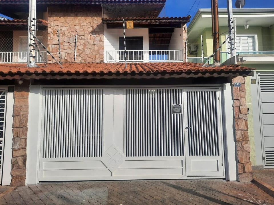 Suíte 10 min do Aeroporto Internacional de Guarulhos Apartment in Guarulhos