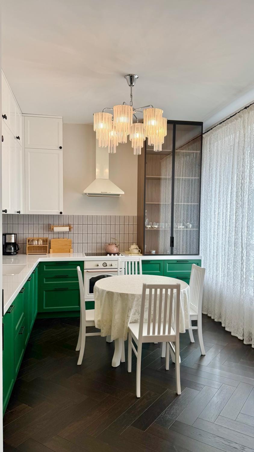 Dining area, kitchen