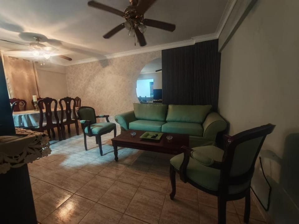 Gazcue, near Colonial Zone, Charming apart 1 Bed, 1 Bath, AC, Hot Water, Wifi Apartment in Distrito Nacional
