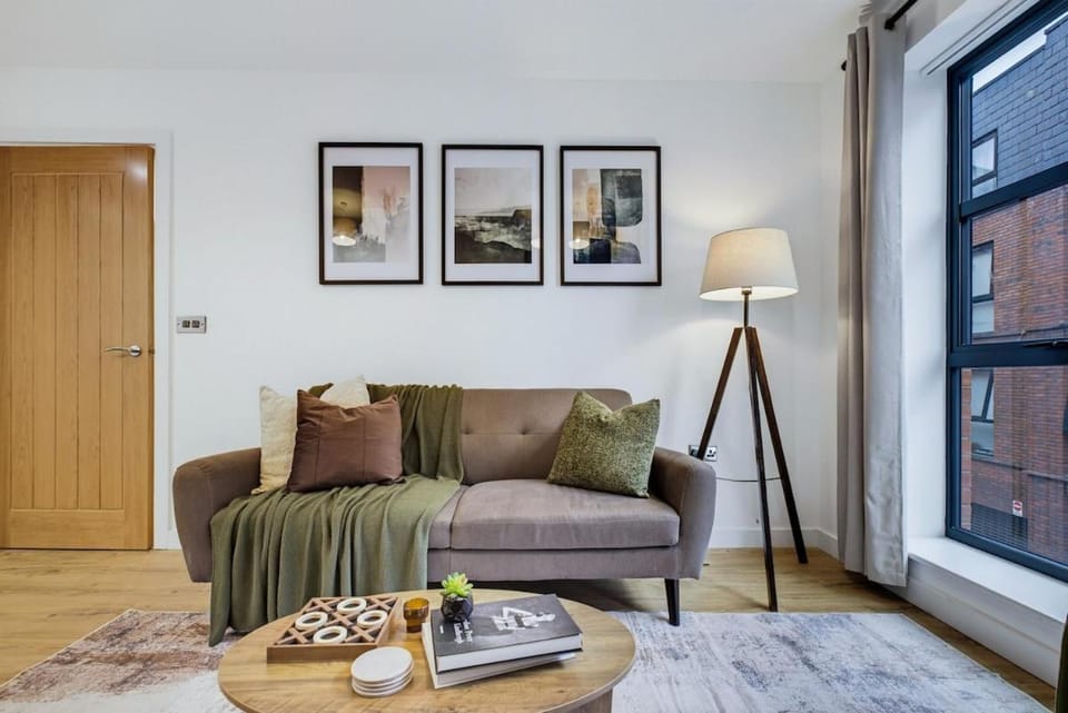 Luxury 2 Bed Flat in JQ Birmingham - Free Parking! Apartment in Birmingham