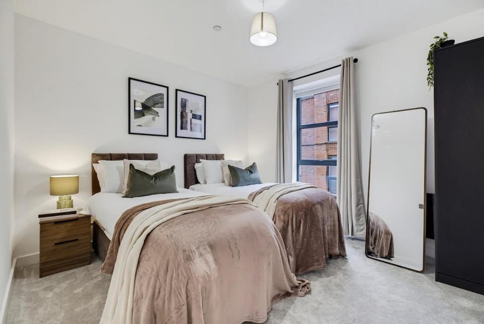 Luxury 2 Bed Flat in JQ Birmingham - Free Parking! Apartment in Birmingham