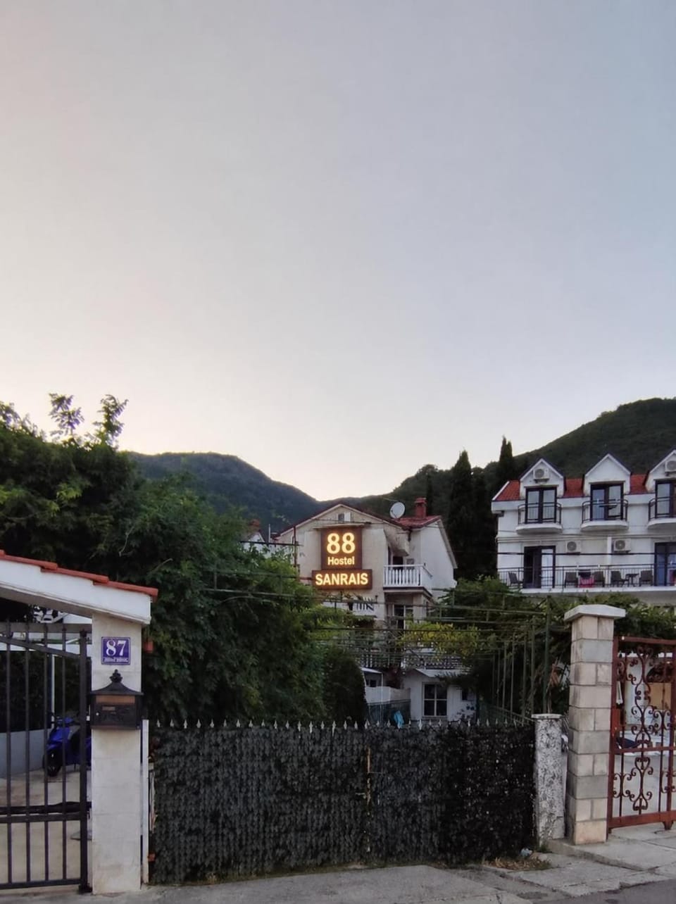 Sunrise Hostel Hostel in Kotor Municipality