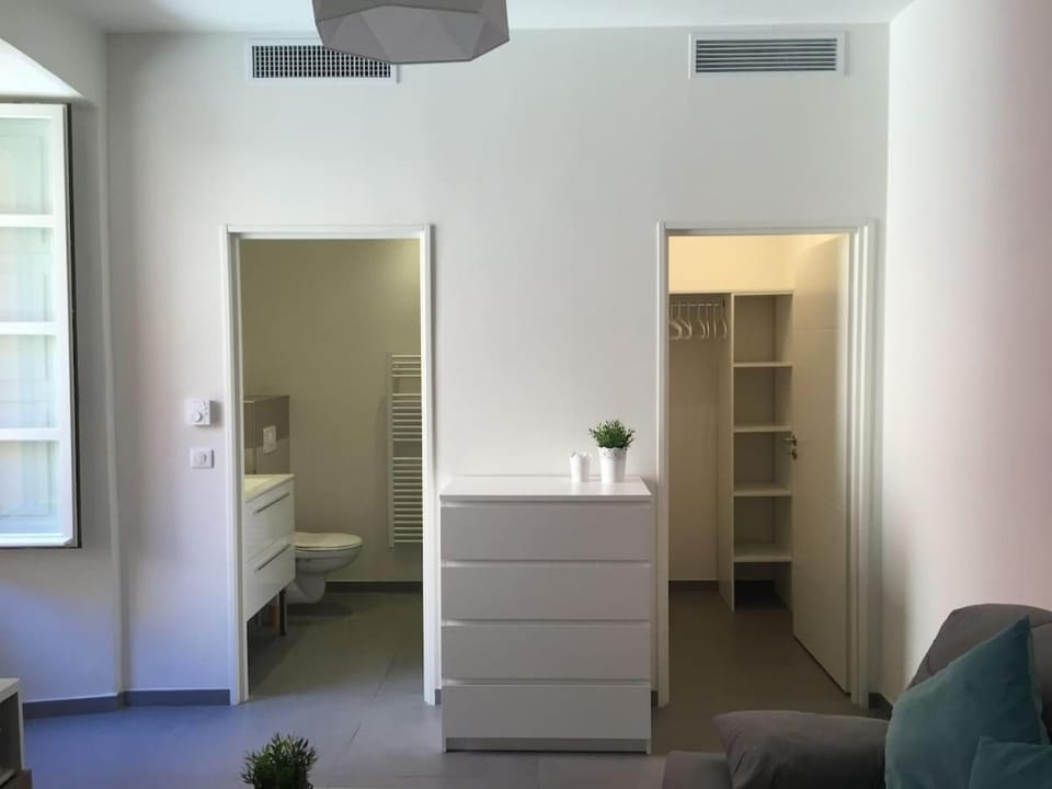 Studio de charme au coeur de la citadelle Apartment in Bastia