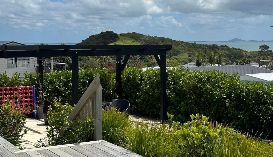 Garden view, Mountain view, Sea view