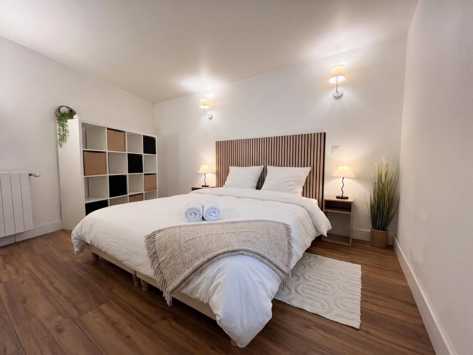 6 guests, Spacious, Free parking Apartment in Reims