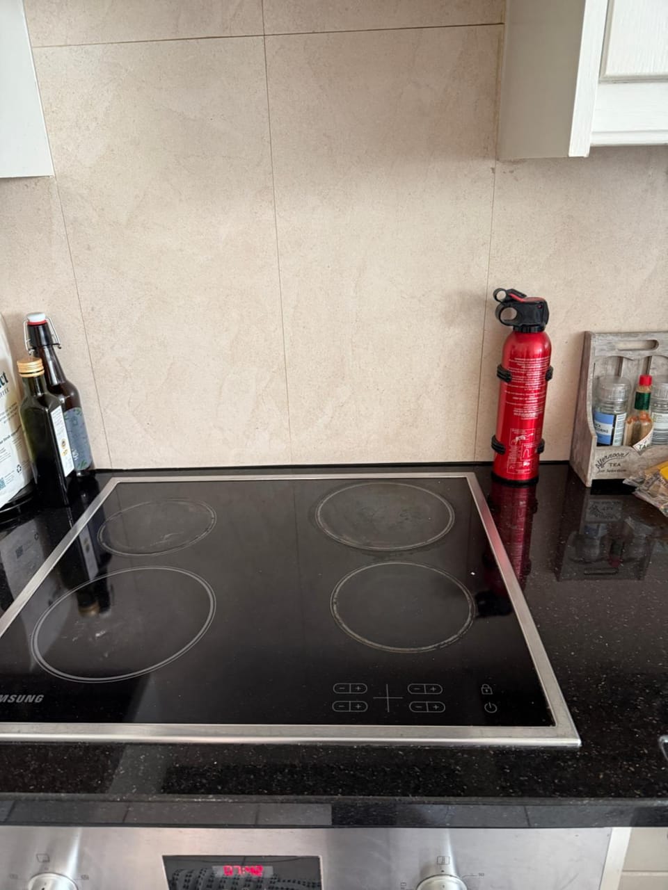 Self catered small flat Apartment in City of Westminster