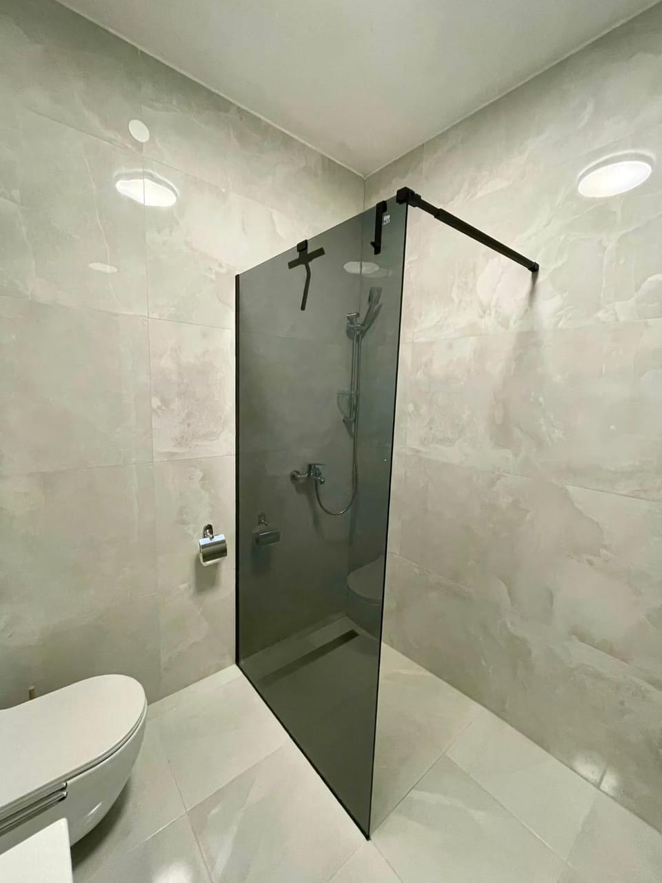 Shower, Toilet, Bathroom