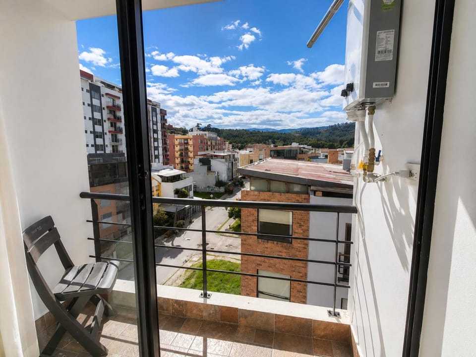 Day, Natural landscape, View (from property/room), Balcony/Terrace, City view, Mountain view