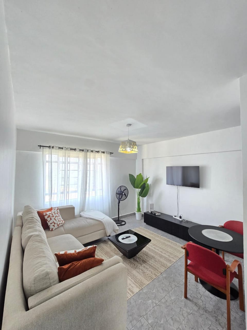 Communal lounge/ TV room