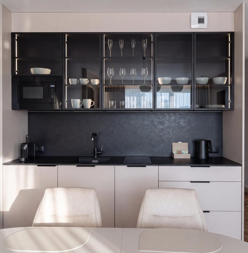 Kitchen or kitchenette, microwave, oven, stove