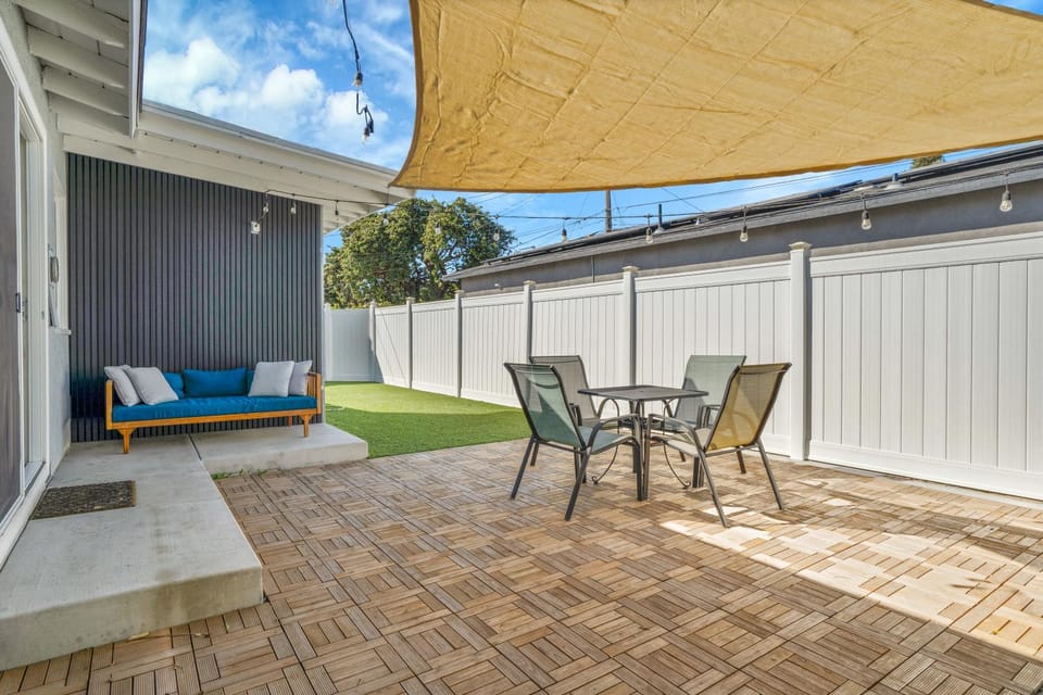 Mickeys Magical Hideout, just 8 minutes to Disney & Convention Center House in Anaheim