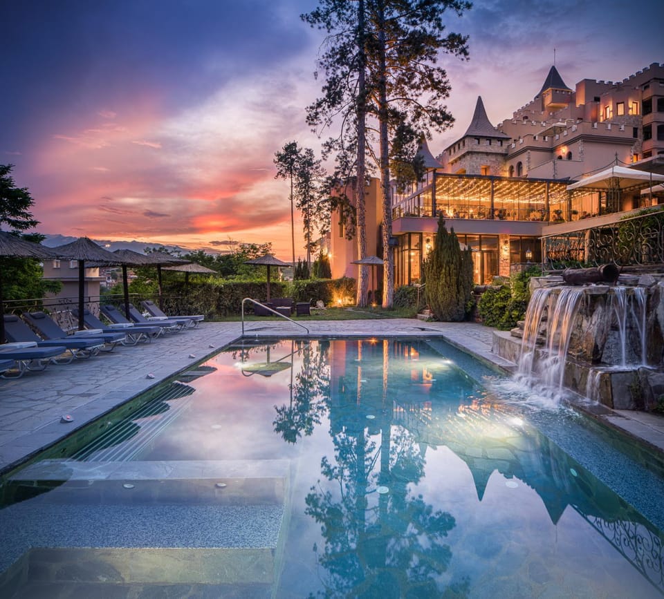 Property building, Swimming pool