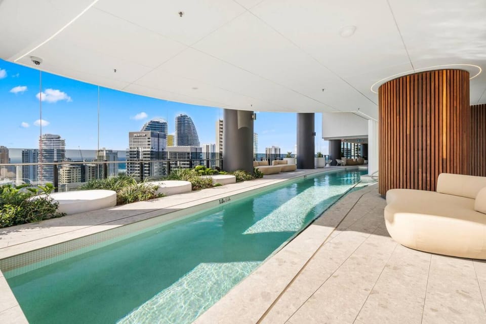 Luxury Sky-High Apartment The Star Residences Apartment in Gold Coast