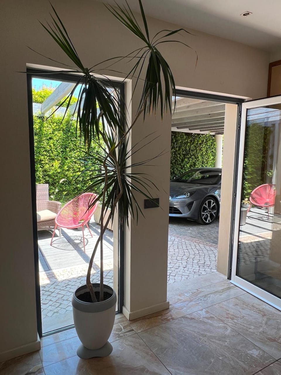 Spacious Villa Matilda in Vilamoura, big pool, golf view and access Villa in Quarteira