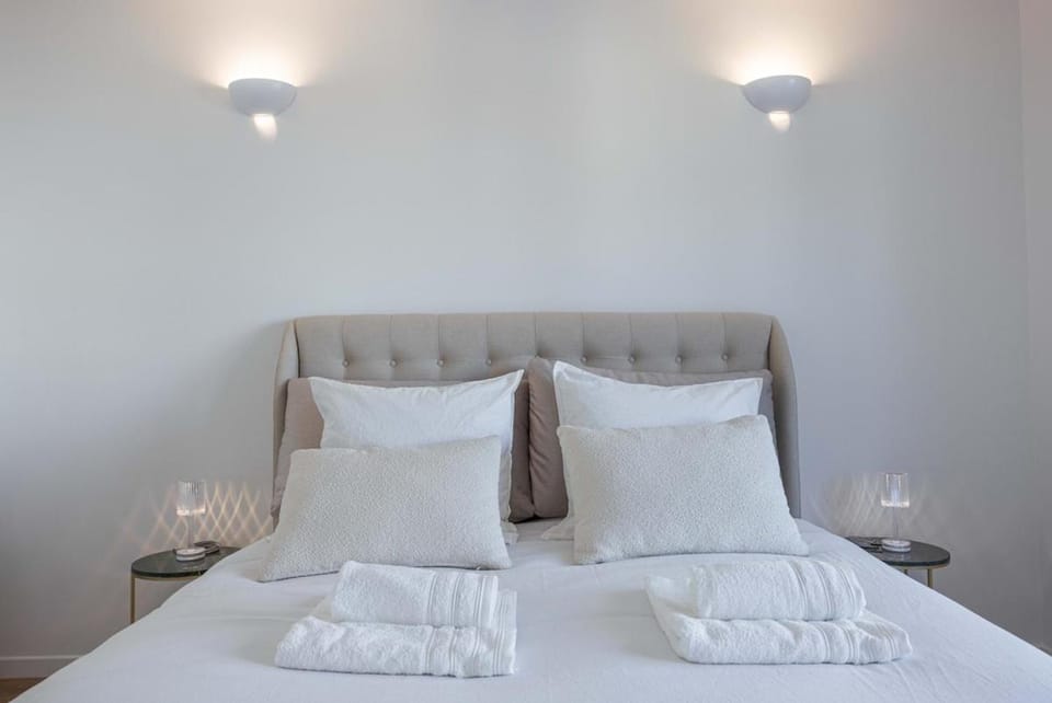 L'Ecrin D'Azur - Vue Mer - City Center - Clim Apartment in Cannes