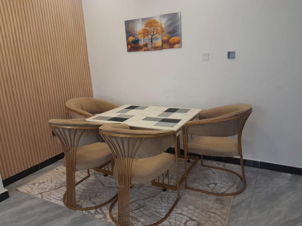The best beautifully furnished apartments in kilimani near yaya center ,close proximity to major shopping malls ,restaurants with luxurious modern facilities Apartment in Nairobi County