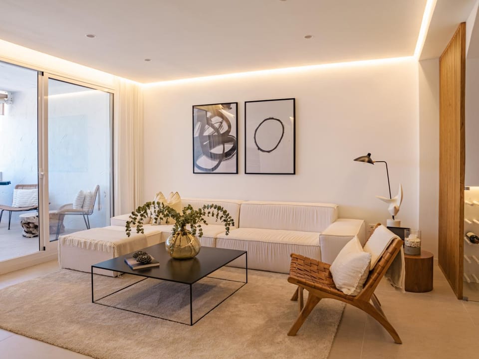 Property building, Living room
