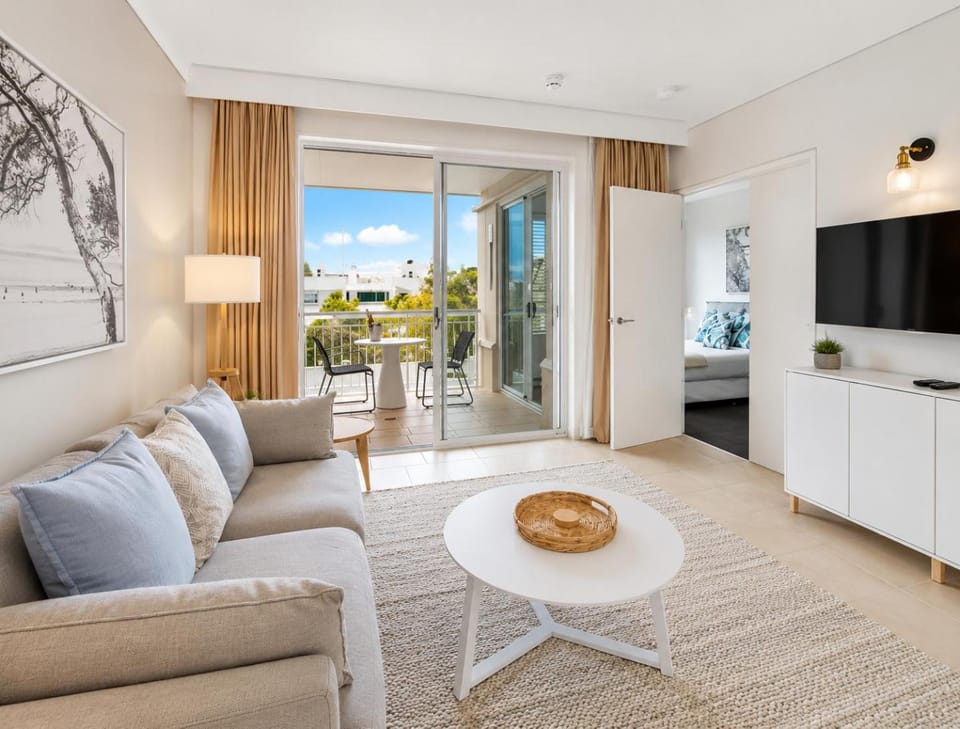 The S Suites Noosa Apartment in Noosa Heads