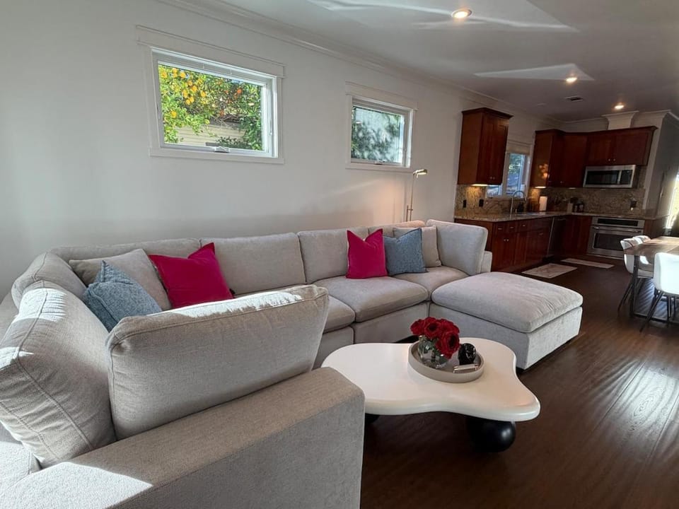 Designer Garden Retreat Villa in San Jose