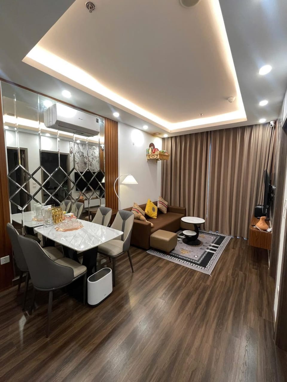 Luxury 2BR Fully Furnished Apartment - Hoang Huy Commerce Apartment in Vietnam