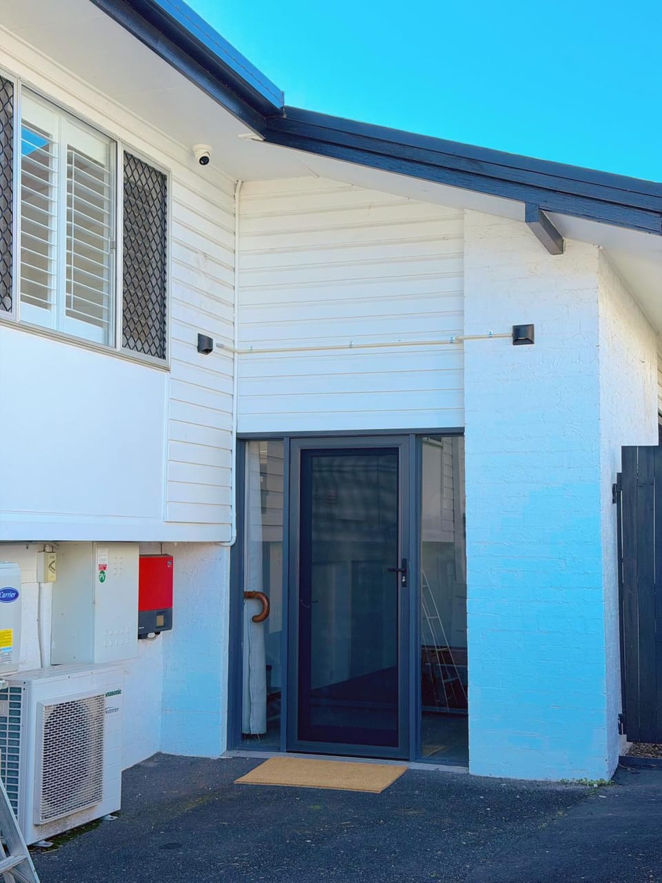 Japanese Zen Retreat with Tatami, Projector - Free Parking Villa in Brisbane