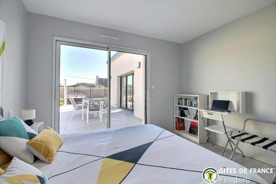 Patio, Seating area, Bedroom