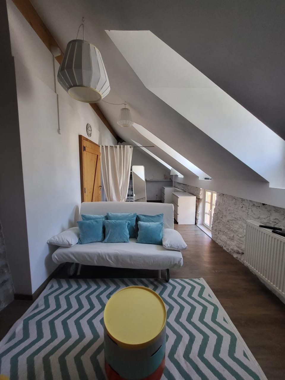 Living room, Bedroom