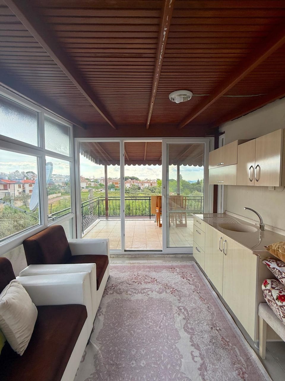Sea View Terrace House w Garden Near Cunda Island Villa in İzmir Province