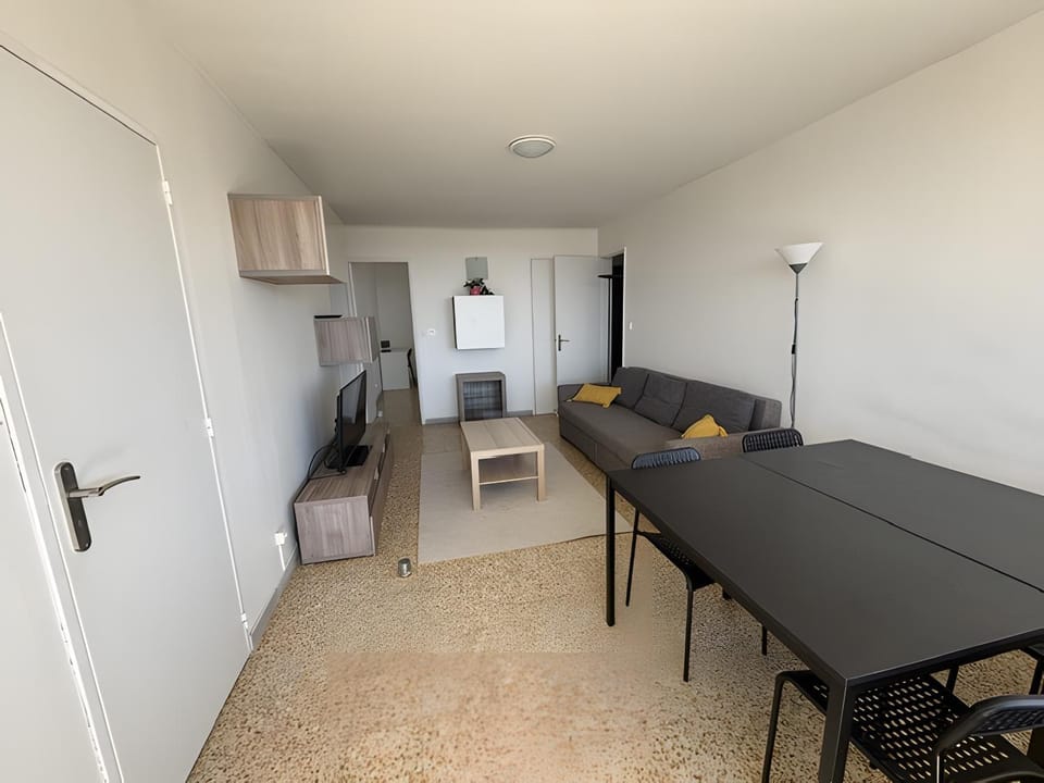 Property building, Living room