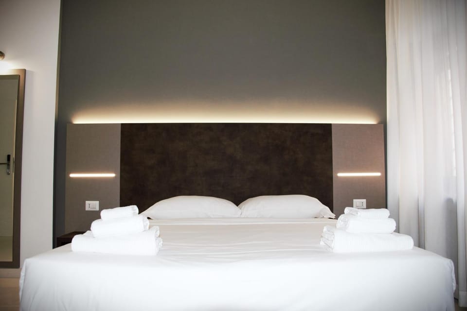 Domus Minerva by Trinità Bed and Breakfast in Rome