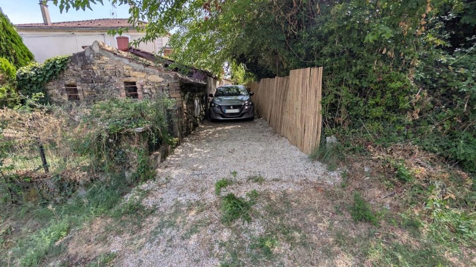 Maison Cévenole, terasse et jardin House in Occitanie