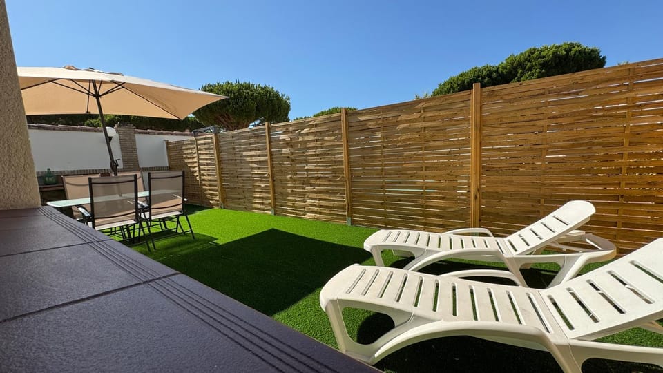 Patio, Balcony/Terrace, Garden view, sunbed