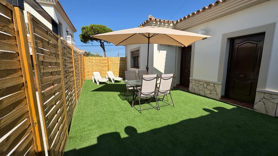 Patio, Garden, Balcony/Terrace, Garden view, sunbed