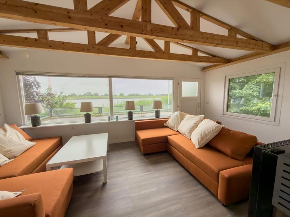 Panoramablick aufs Wasser - Kamin - Strandnah Apartment in Lower Saxony, Germany