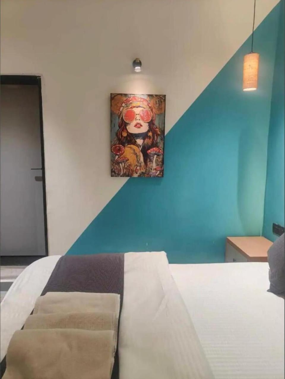 Photo of the whole room